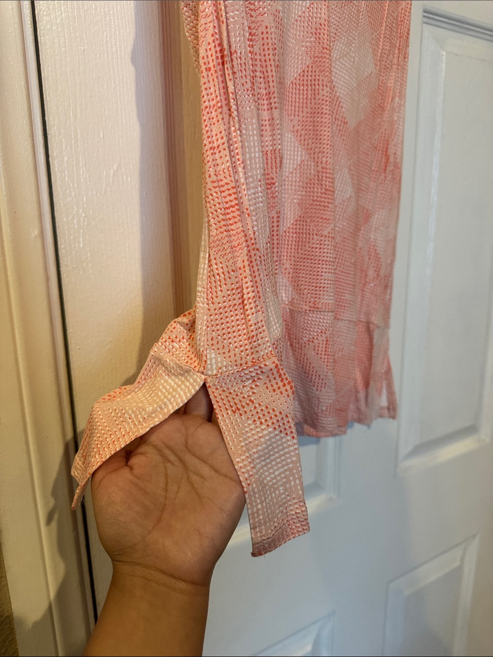 Lightweight Old Navy Tank Top - Picture 3 of 5